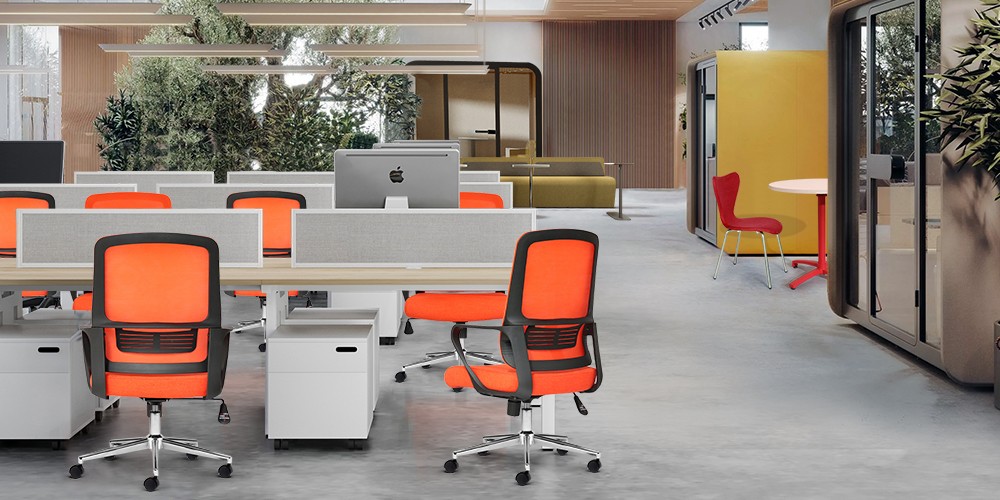 Khoảng cách về giữa các bàn