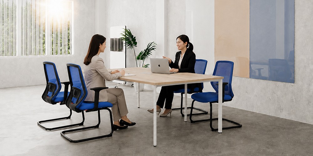 Các loại bàn họp chân sắt