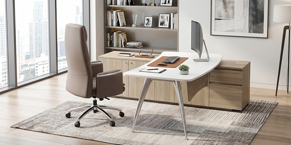 Bàn giám đốc 2m hiện có nhiều kiểu dáng