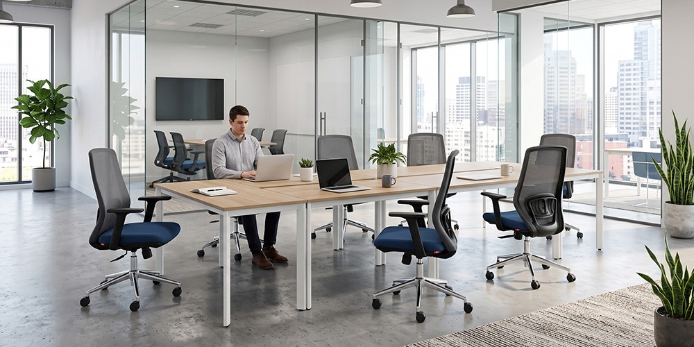 Tiêu chí chọn bàn làm việc chân sắt