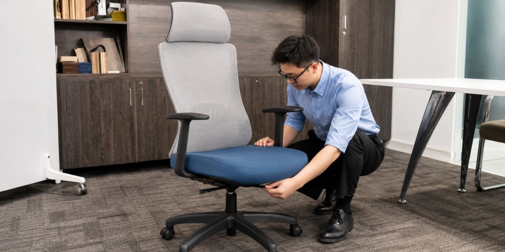 Những thao tác cần tránh khi tháo ghế xoay văn phòng