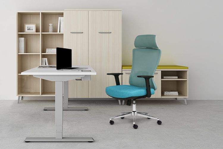 Tận hưởng không gian làm việc linh hoạt với bàn nâng hạ điện