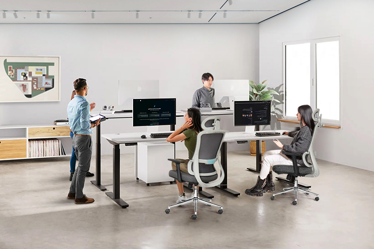 Ergonomic Chairs: Benefits and How to Choose for Office Workers